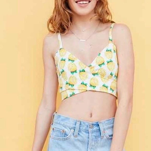Kimchi Blue Wrap Cami Crop Top Lemon Print - Picture 2 of 6